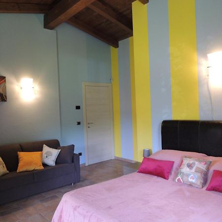 B&B Casa Bella Comba Vignolo Extérieur photo