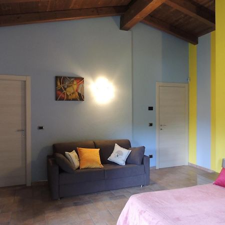 B&B Casa Bella Comba Vignolo Extérieur photo