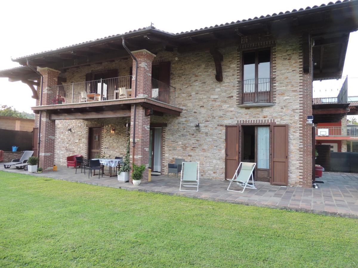 B&B Casa Bella Comba Vignolo Extérieur photo